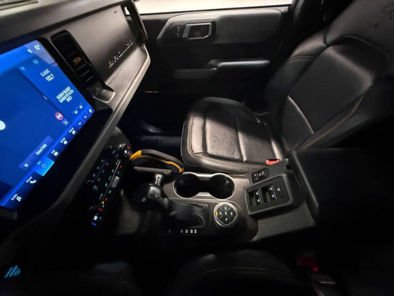 2023 Ford Bronco Badlands Advanced