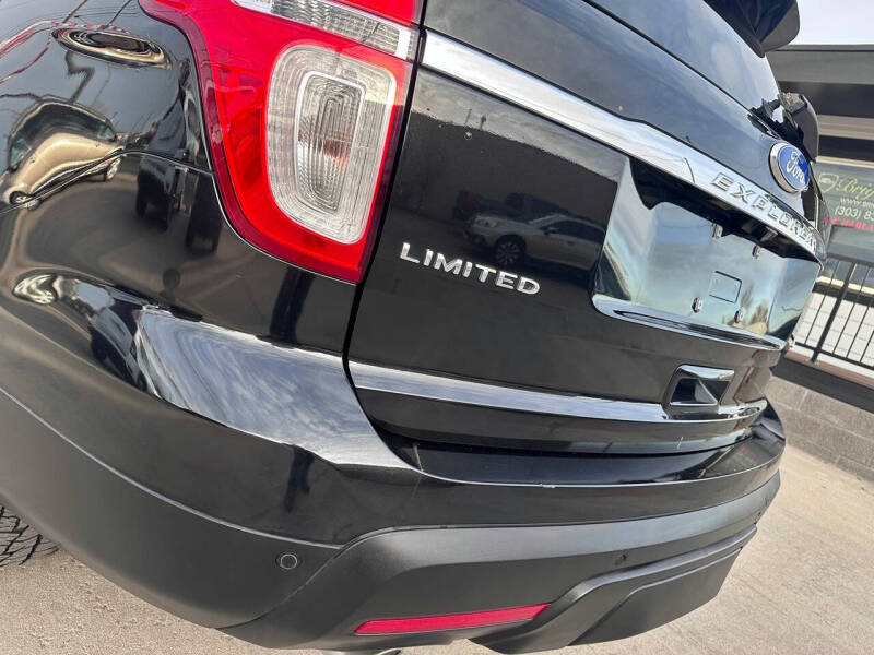 2011 Ford Explorer Limited