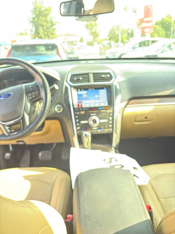 2017 Ford Explorer Limited