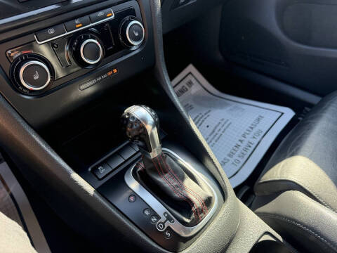 2012 Volkswagen GTI Autobahn PZEV