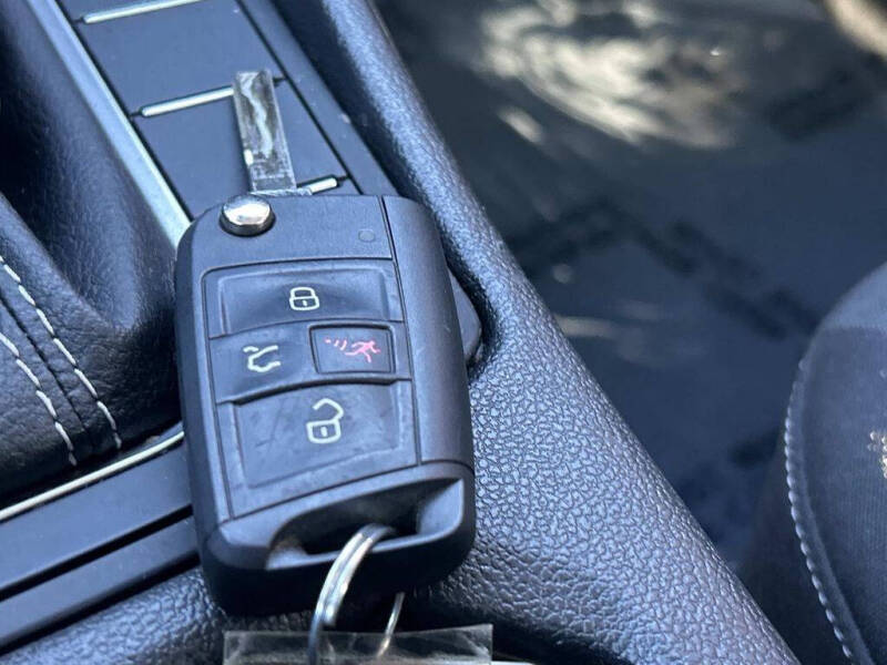 2025 Volkswagen Jetta S
