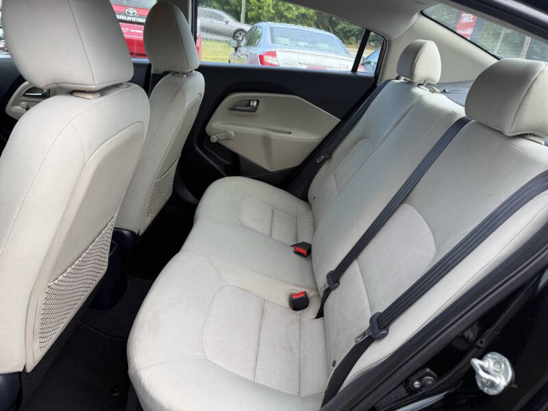 2013 Kia Rio LX