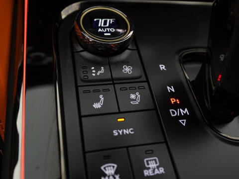 2025 Bentley Flying Spur