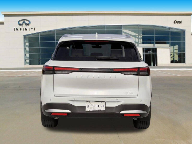 2027 Infiniti QX60 Luxe