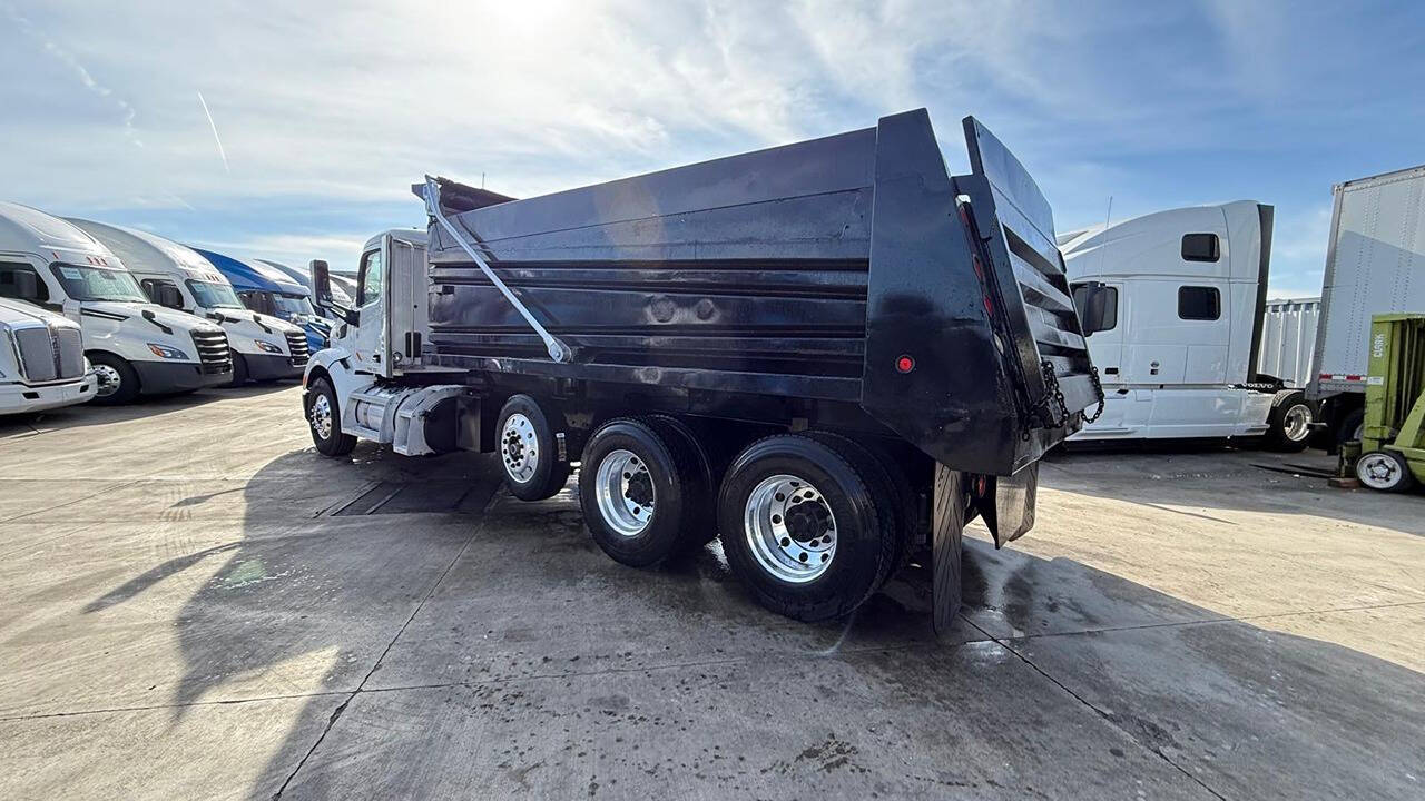 2018 PETERBILT 579 SUPER 10 DUMP TRUCK 18' NEW BODY for sale at KING TRUCK TRAILER SALES in Bakersfield, CA