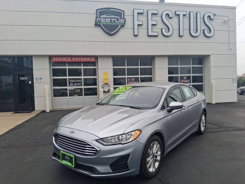 2020 Ford Fusion SE