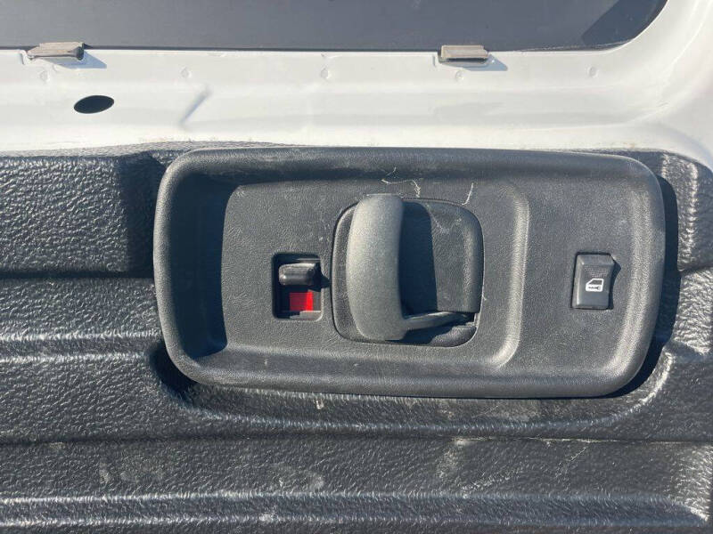 2023 GMC Savana 2500