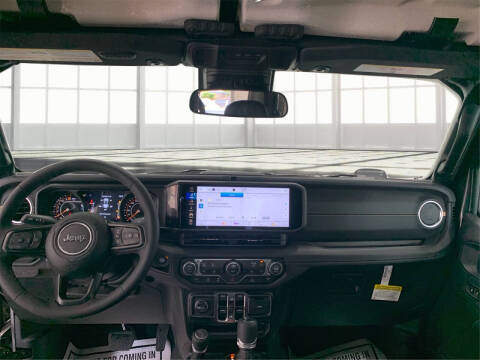 2025 Jeep Gladiator High Tide