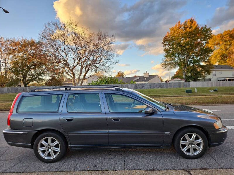 2005 Volvo V70 2.5T