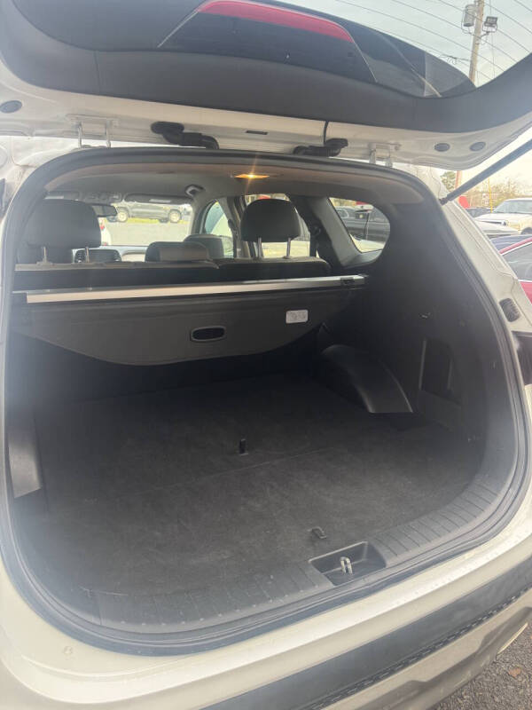 2019 Hyundai Santa Fe SEL 2.4L