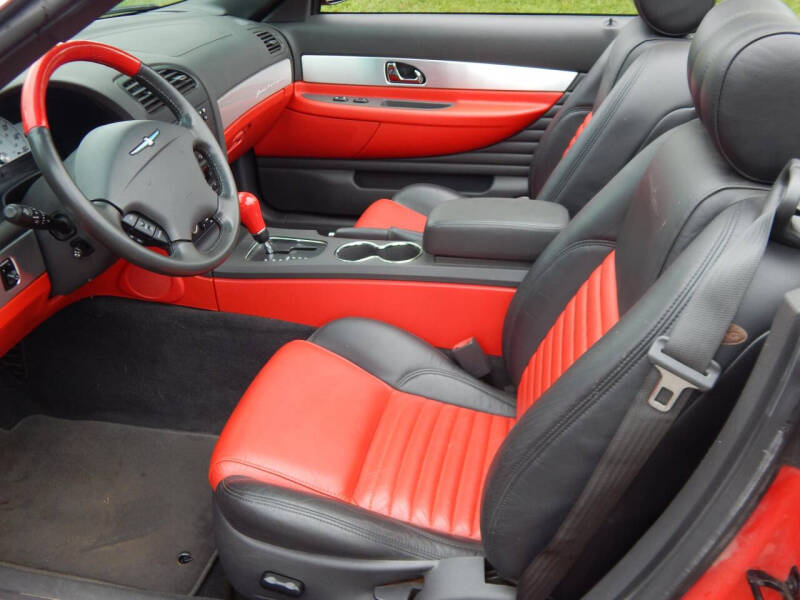 2002 Ford Thunderbird Deluxe