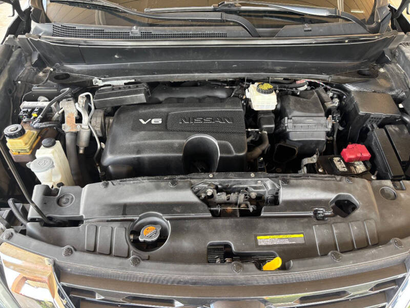 2018 Nissan Pathfinder S