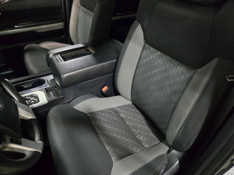 2020 Toyota Tundra SR5
