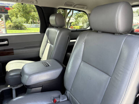 2011 Toyota Sequoia Platinum