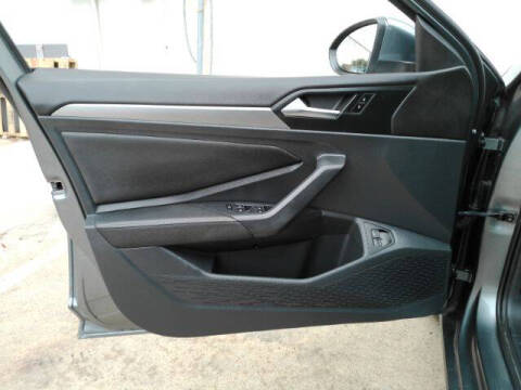 2023 Volkswagen Jetta SE