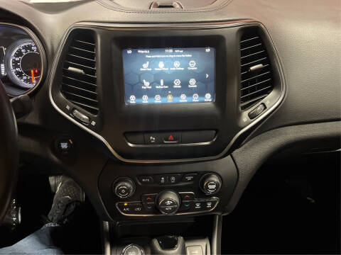 2019 Jeep Cherokee Altitude