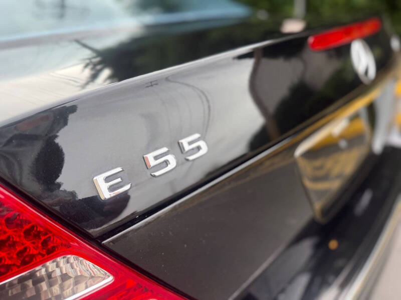 2005 Mercedes-Benz E-Class E 55 AMG