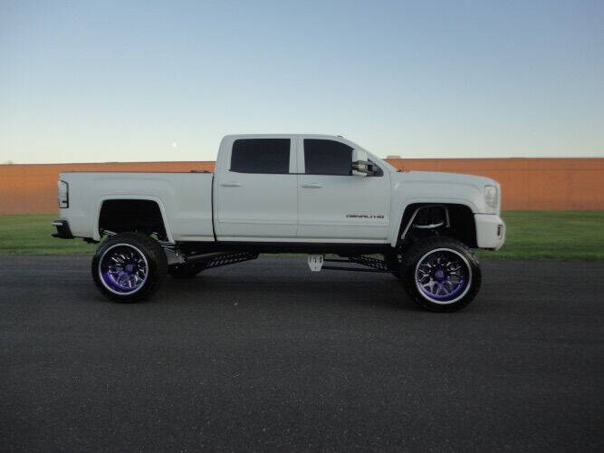 2015 GMC Sierra 2500HD Denali