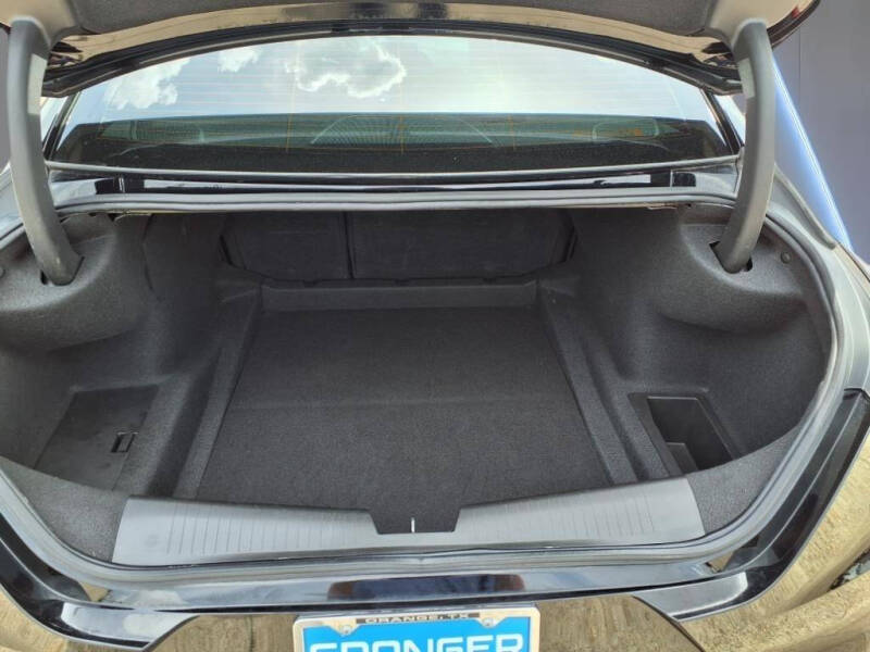 2023 Cadillac CT4 Premium Luxury