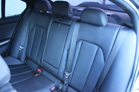 2020 BMW 3 Series 330i