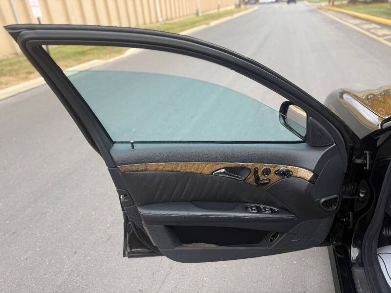 2005 Mercedes-Benz E-Class E 55 AMG