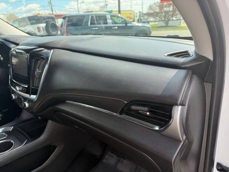 2019 Chevrolet Traverse LT Leather