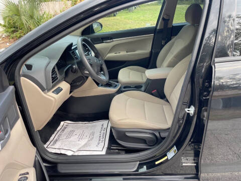 2019 Hyundai Elantra SE