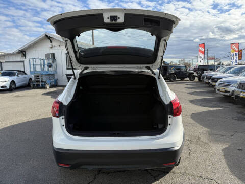 2019 Nissan Rogue Sport S