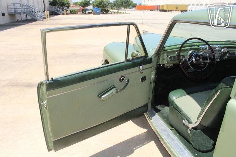 1948 Lincoln Continental