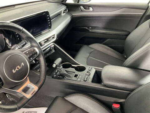 2023 Kia K5