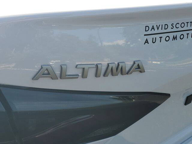 2024 Nissan Altima 2.5 SR