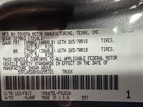 2025 Toyota Tundra SR5