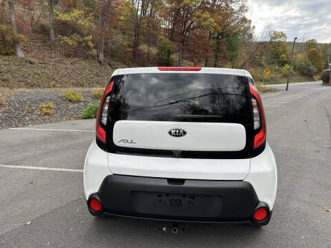 2014 Kia Soul +
