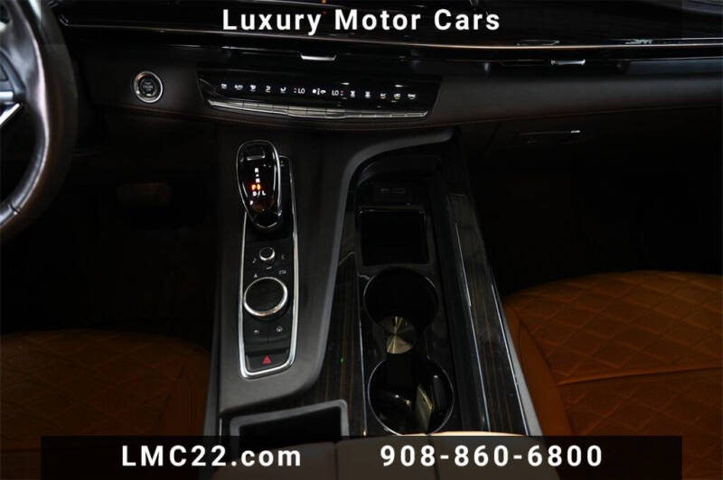 2021 Cadillac Escalade ESV Sport