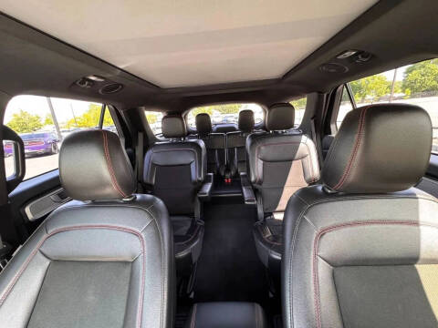2023 Ford Explorer ST-Line