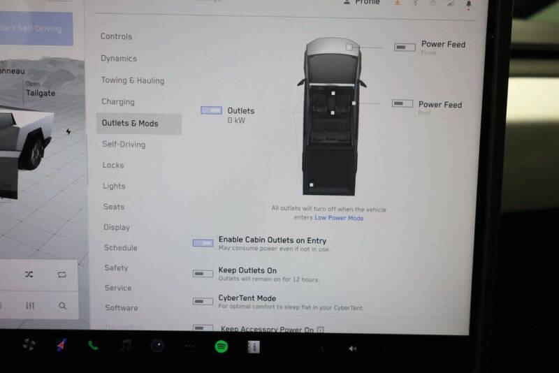 2024 Tesla Cybertruck