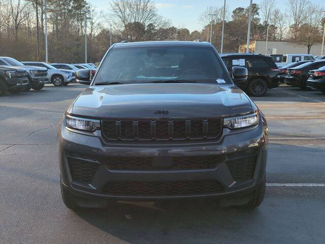 2026 Jeep Grand Cherokee Altitude