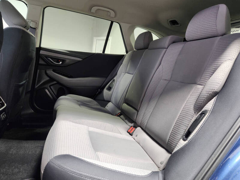 2022 Subaru Outback Premium