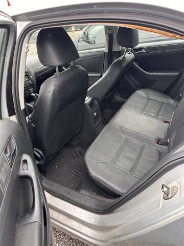 2011 Volkswagen Jetta SE