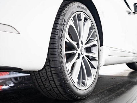 2019 Kia Cadenza Technology