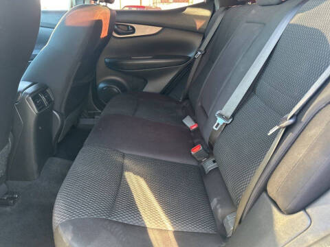 2020 Nissan Rogue Sport S