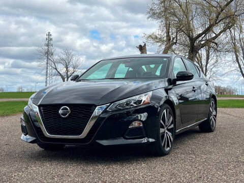 2020 Nissan Altima 2.5 SR