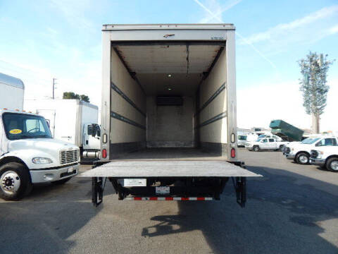 2016 Freightliner M2 106