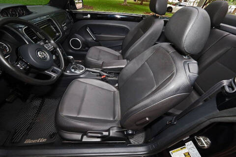 2013 Volkswagen Beetle Convertible