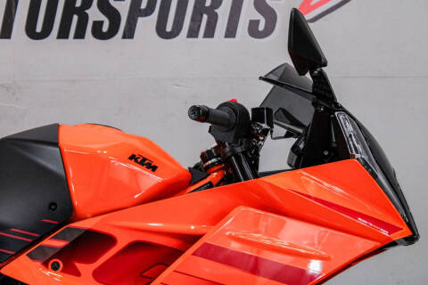 2024 KTM RC 390