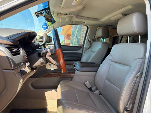 2015 Chevrolet Suburban LTZ