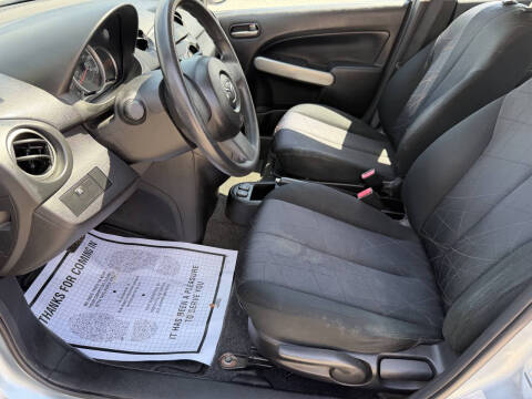 2013 Mazda MAZDA2 Sport