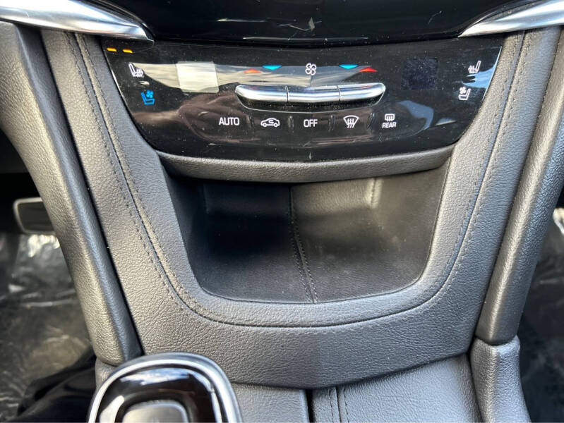 2020 Cadillac XT6 Sport