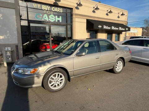 2000 Toyota Camry