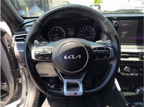2022 Kia K5